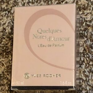 Yves Rocher Quelques Notes d’Amour L’Eau de Parfum, NWT (sealed)
